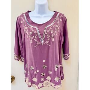 Vintage Boho Purple Top with Cut-a way / Peek-a-boo Embroidery